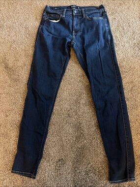 Hollister Skinny Jeans in Dark Indigo